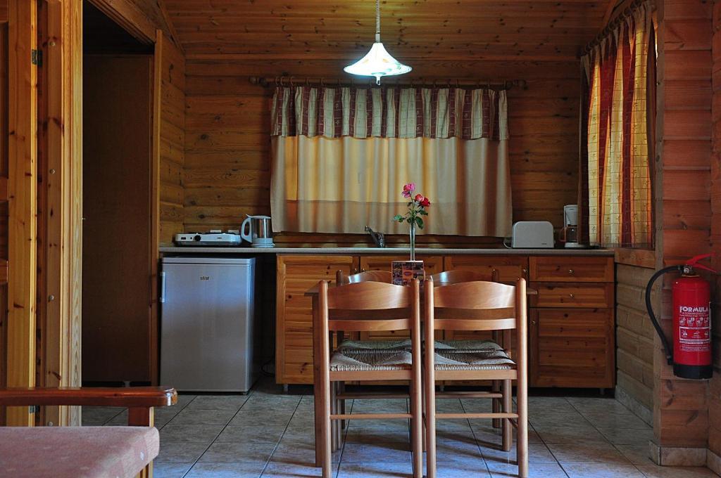Sandy'S Studios Apartments & Log-Villas Кос Номер фото