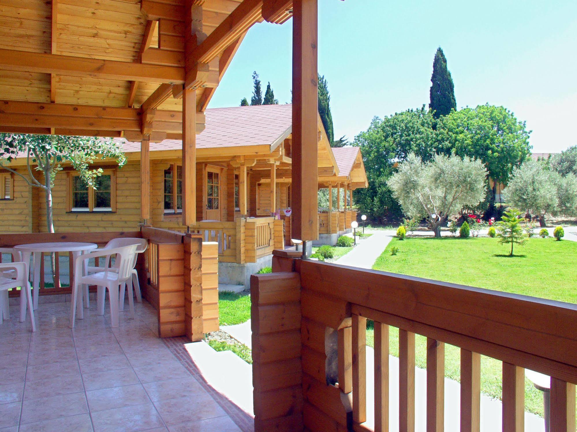 Sandy'S Studios Apartments & Log-Villas Кос Экстерьер фото